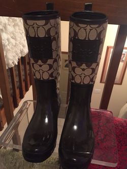 Authentic coach rubber water boots size 11