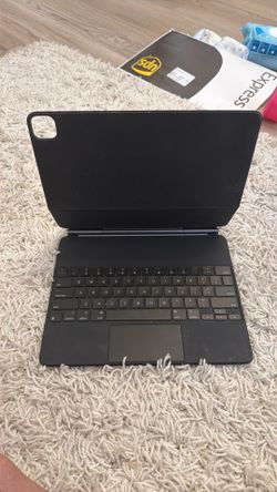 Authentic Apple Magic Keyboard for IPad Pro