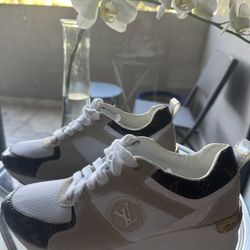Woman Sneaker LV 