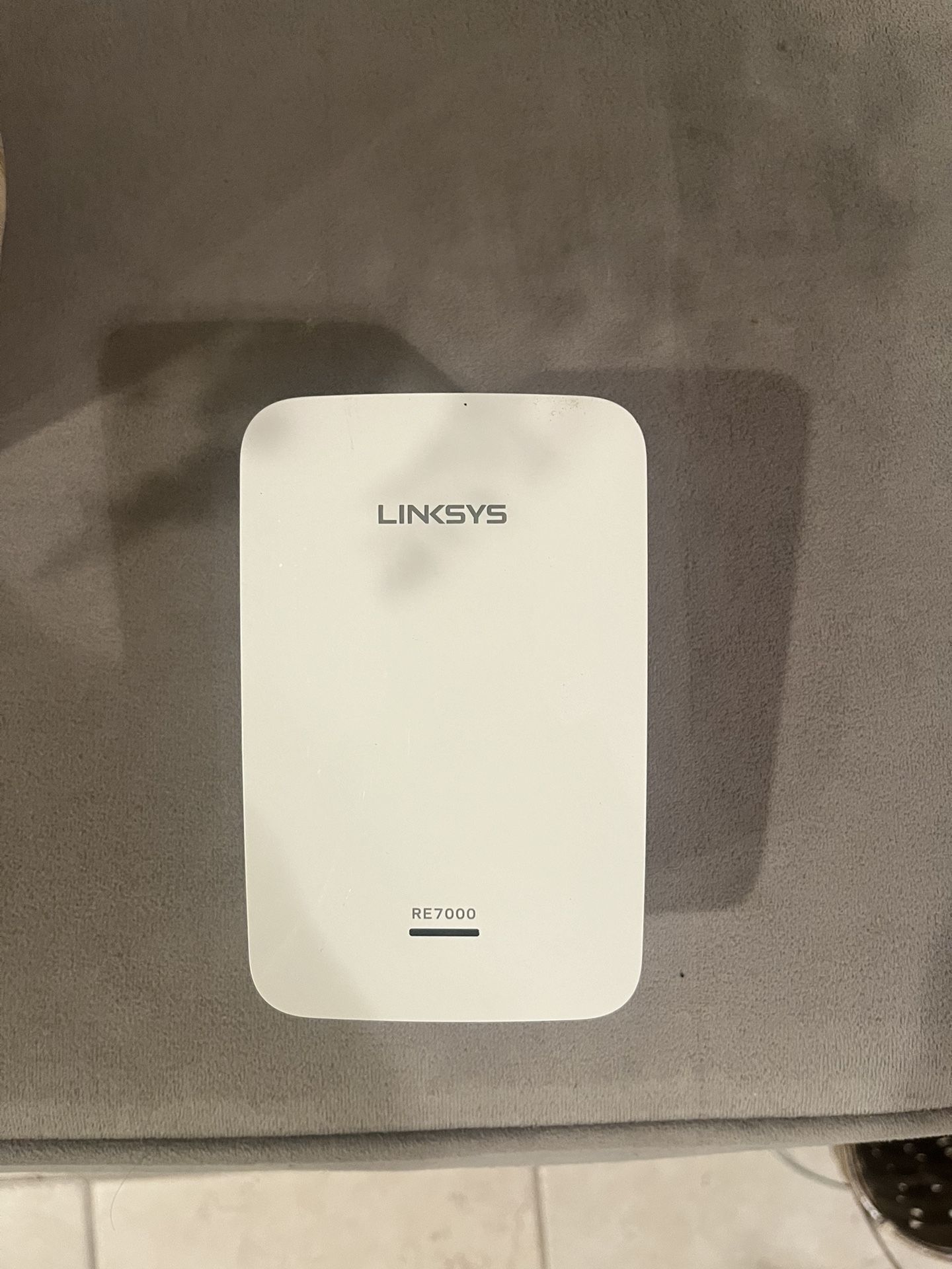 Linksys RE7000 WiFi Extender 