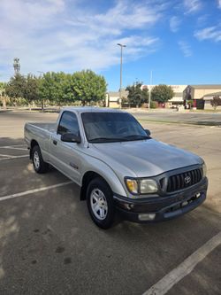 Toyota Tacoma 04