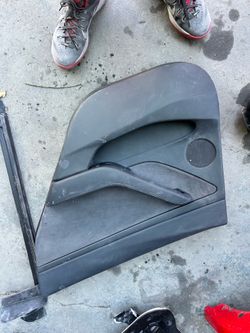 TESLA MODEL 3 REAR right SIDE DOOR PANEL TRIM Assembly 2017-2020 1090413-01-L