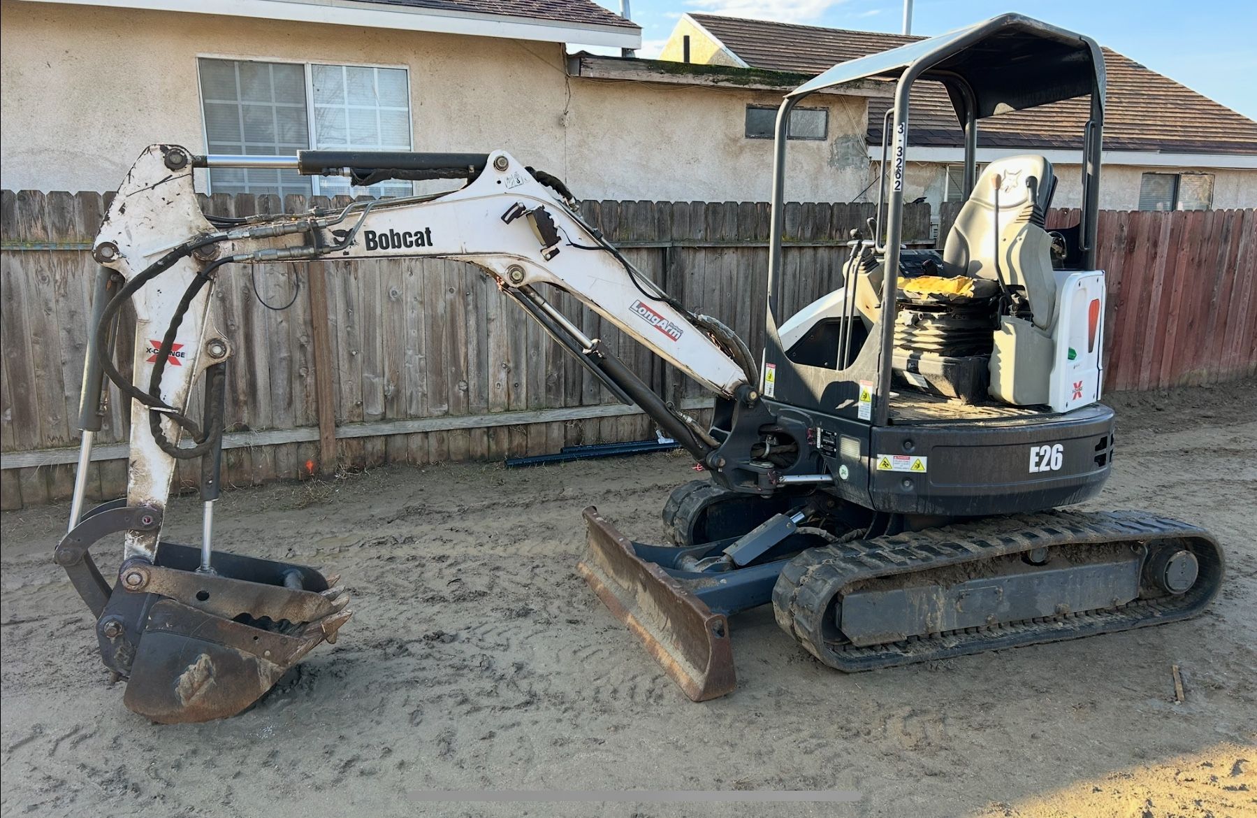 2016 bobcat E 26 mini excavator