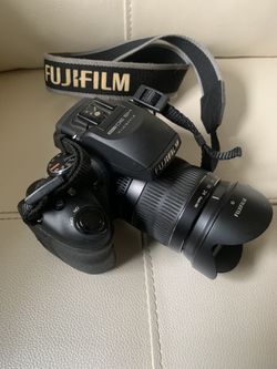 Fujifilm FinePix HS30 EXR