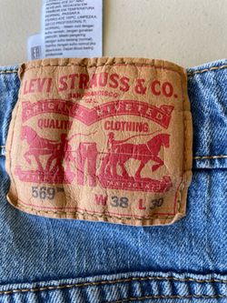 Levi blue jeans 569 W 38 L 30