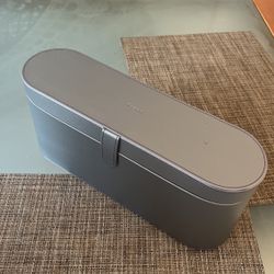 Case Dyson