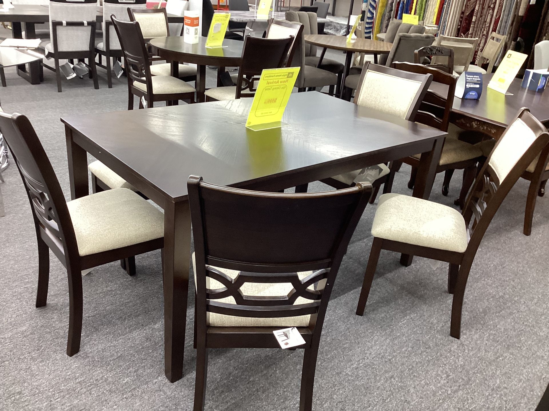 6 Pc Dinning Table Set $599.99