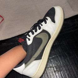 Jordan 1 Travis Scott Olive Green 