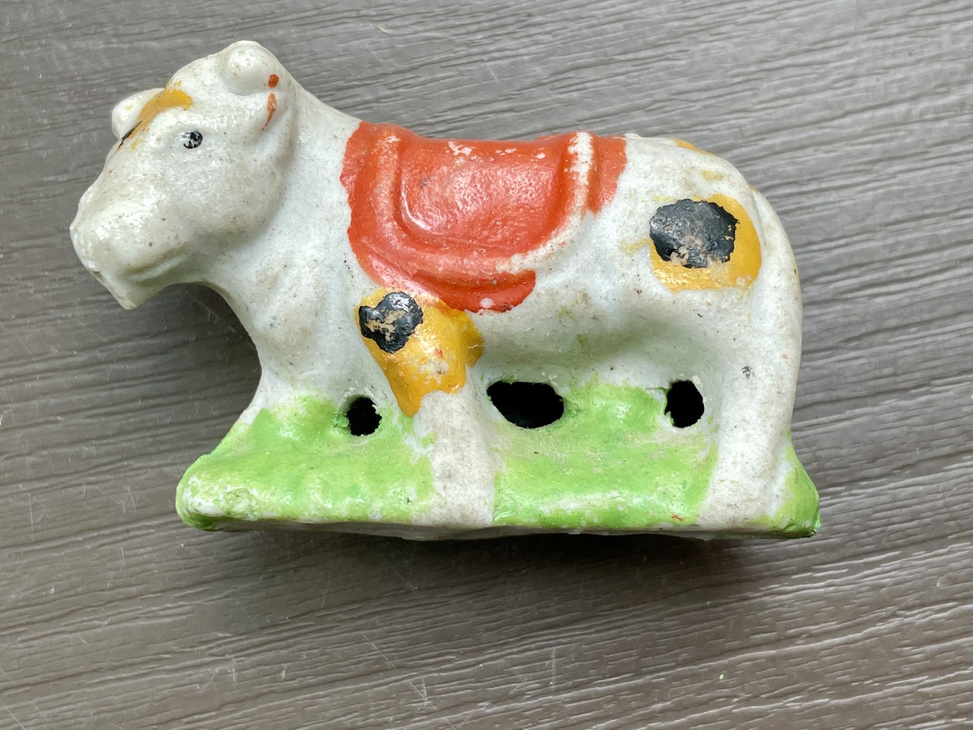 Vintage / Antique Cow Figurine - Bisque - 1940s - Dollhouse - Miniature - Mini - Occupied Japan - Knick Knack