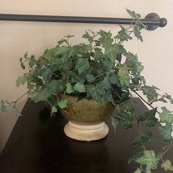 Artificial Ivy Flower With Vaste