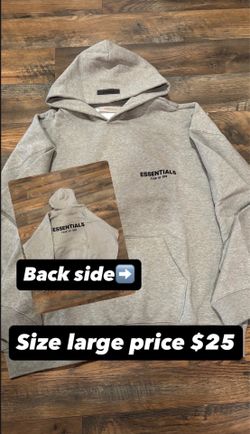 Essential hoodie