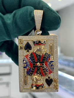 🔥10K GOLD KING PENDANT🔥