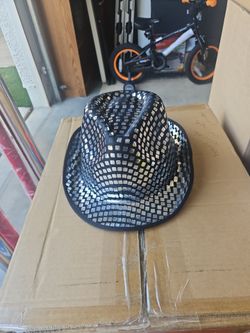 Sparkle hat