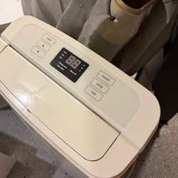 LG portable air conditioner-Moving Sale