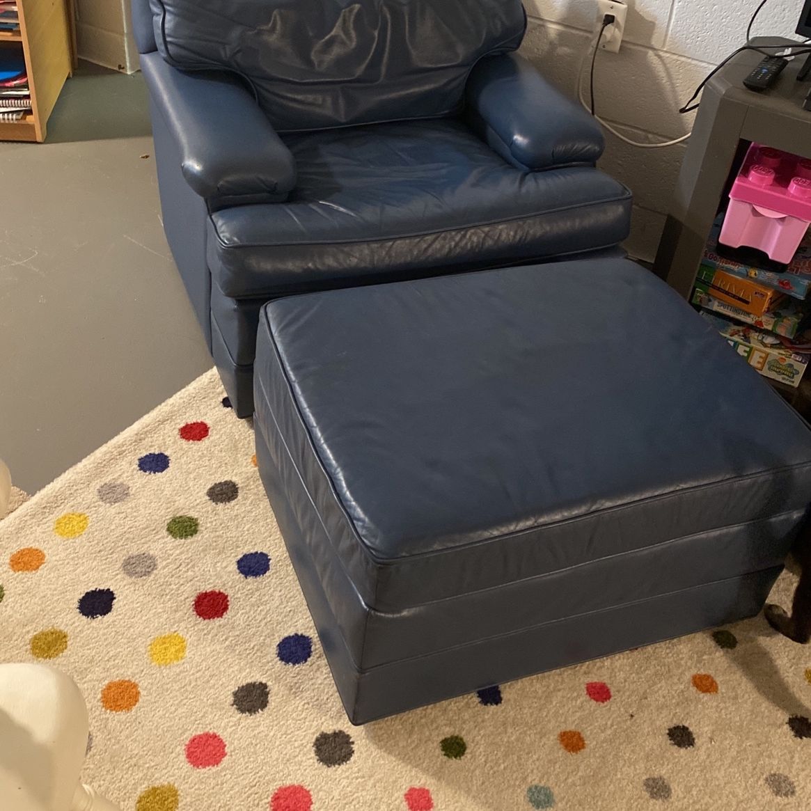 Blue Leather Ethan Allen Chair With Ottoman