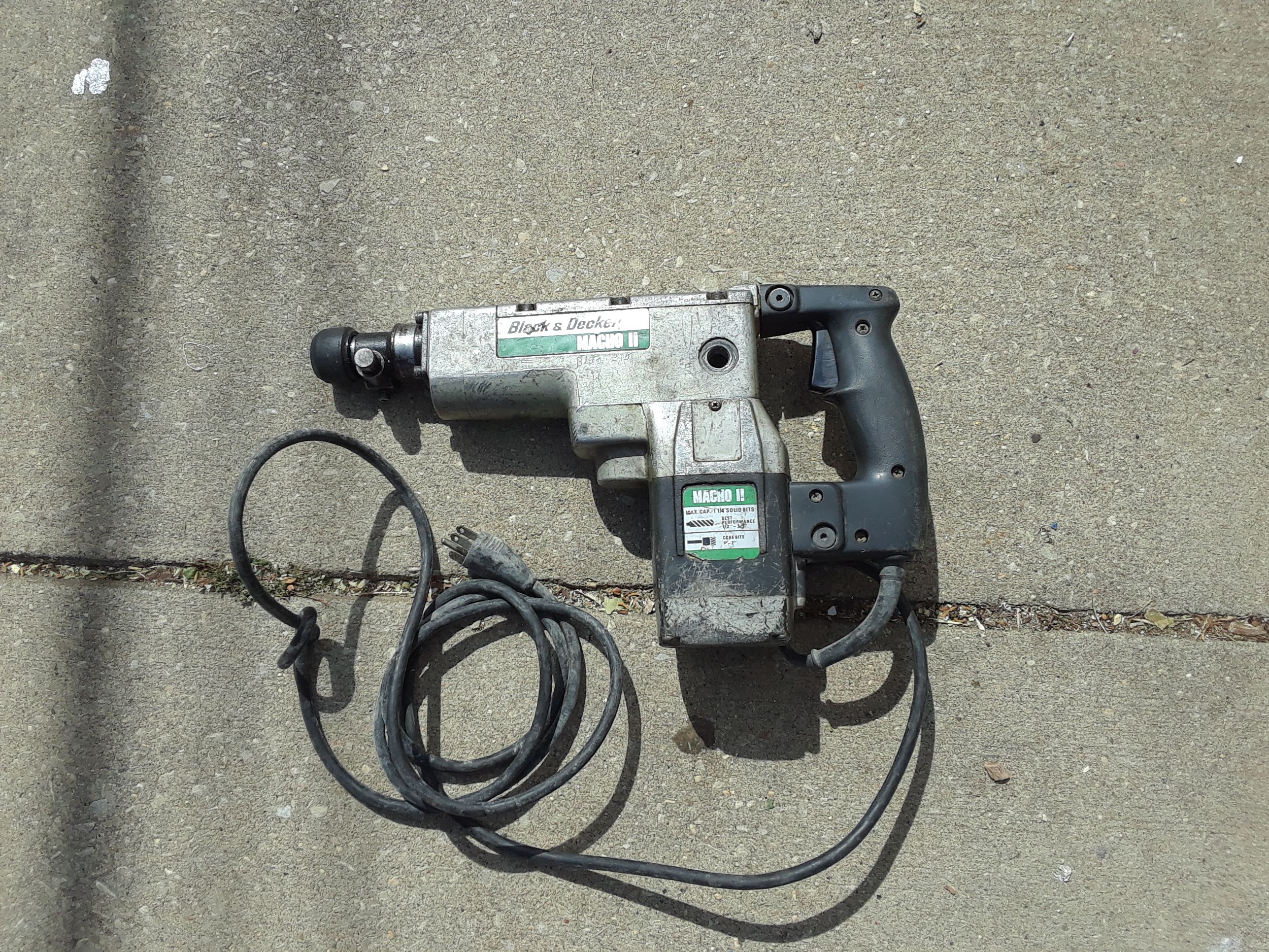 Black & Decker 5072 Screamer VTG 1/2 Hammer Drill Screw gun Driver 5.4 Amp  USA for Sale in Clifton Heights, PA - OfferUp