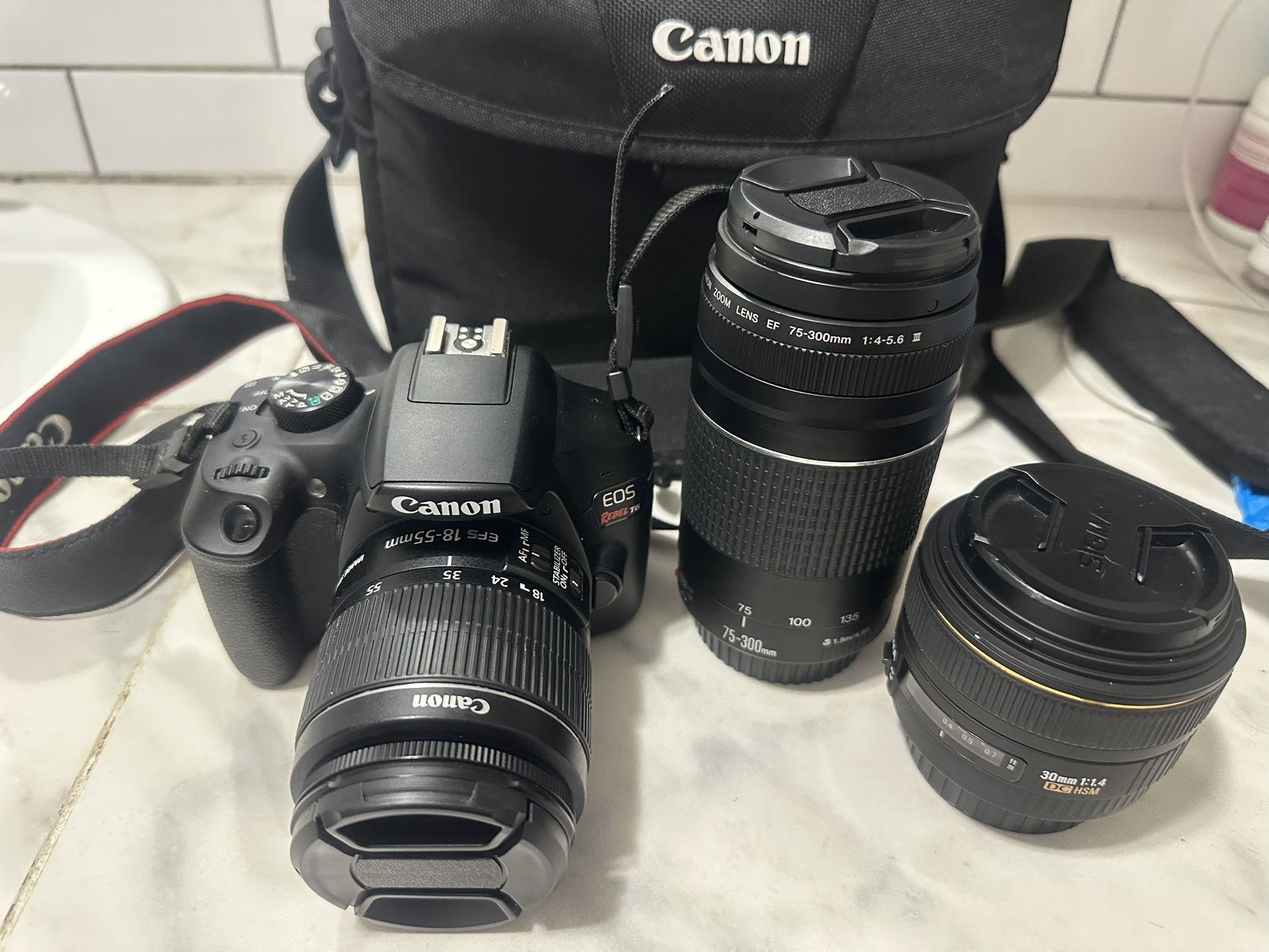 Canon T6 Bundle