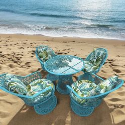 MCM Coastal Woodard Indoor/Outdoor Turquoise Dining Set