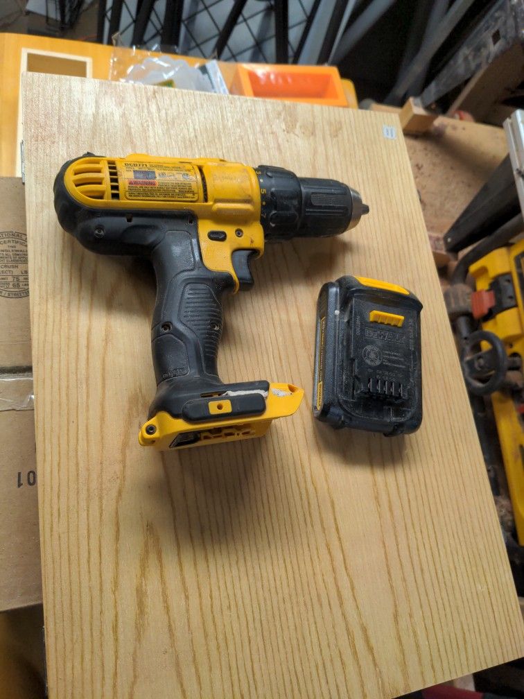 DeWalt 20v Drill And Battery