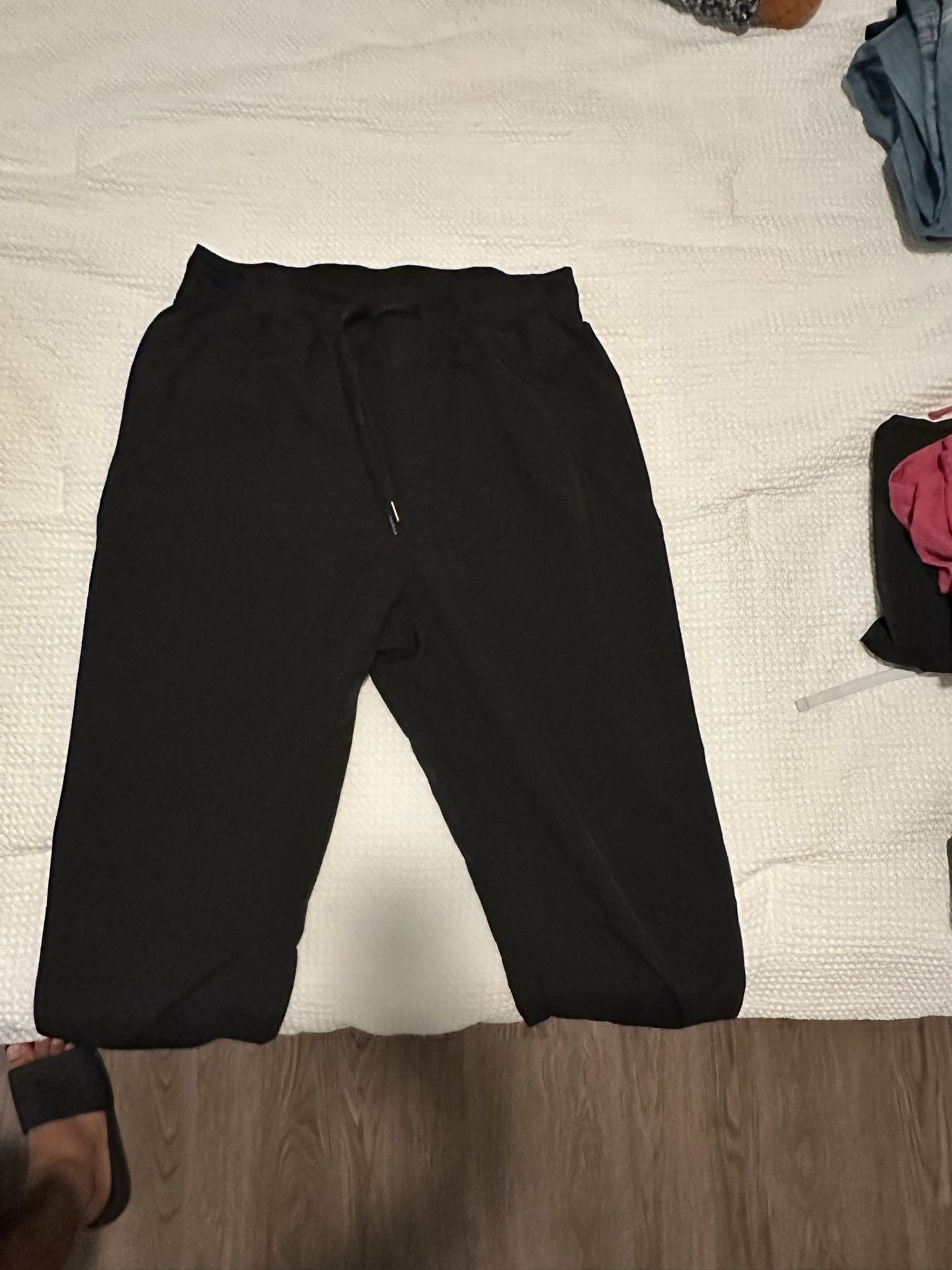 Black joggers Large