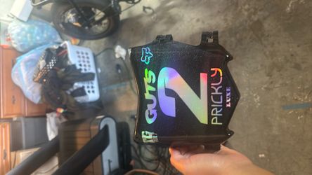 Moto cuts plate with decal