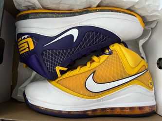 Nike LeBron 7 Media Day “Lakers” Size 12