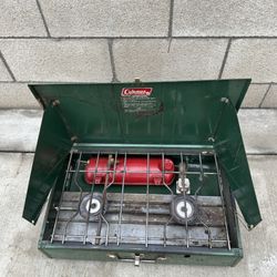 Coleman 1970’s 413G Green Camping Stove