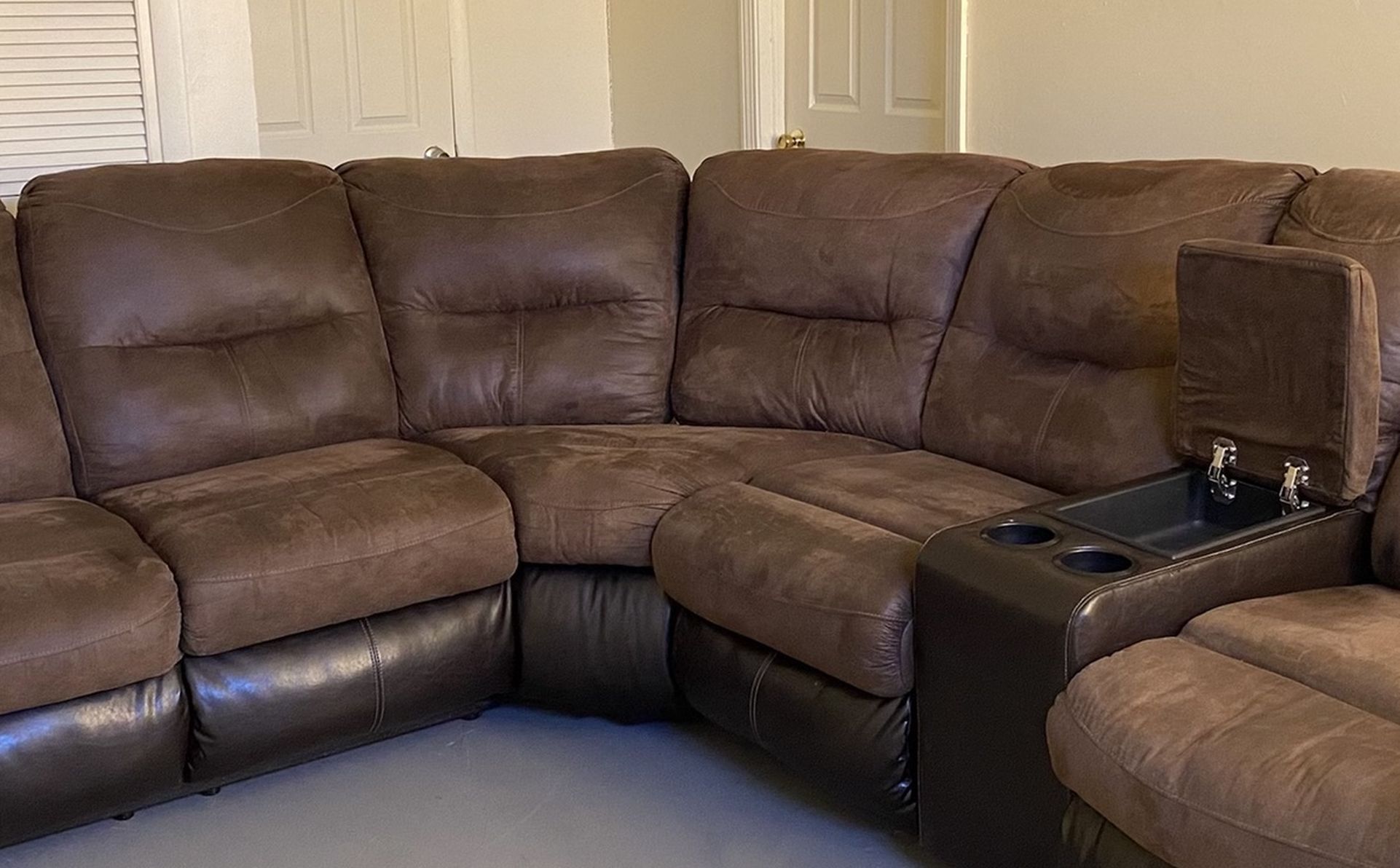 2pc Section Recliners.