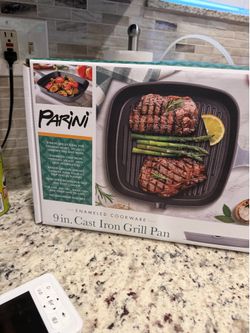 Cast iron grill pan
