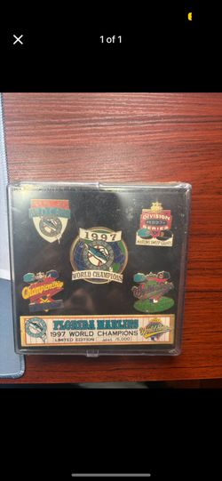 1997 MARLINS WORLD SERIES CHAMPIONS COMMEMORATIVE PIN SET LIMITED EDITION /5000
