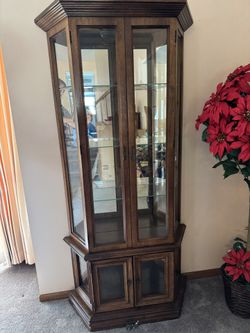 Curio cabinet