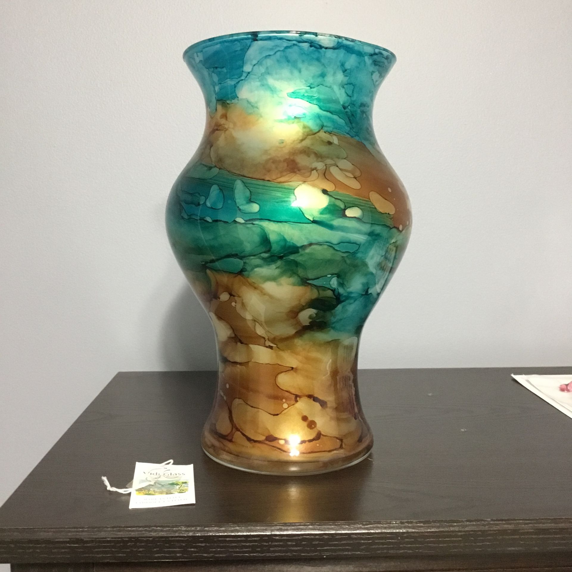 Beautiful Handmade Italian Glass Vase