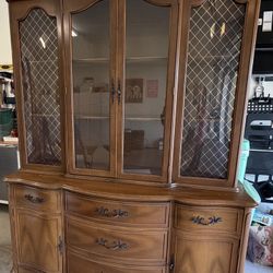 Vintage 1970s China Hutch