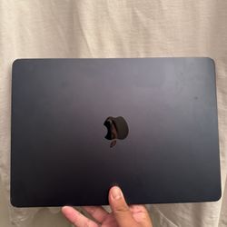 2025 MacBook Air 13” M4 16GB 256GB 10 Core 10 CORE gpu