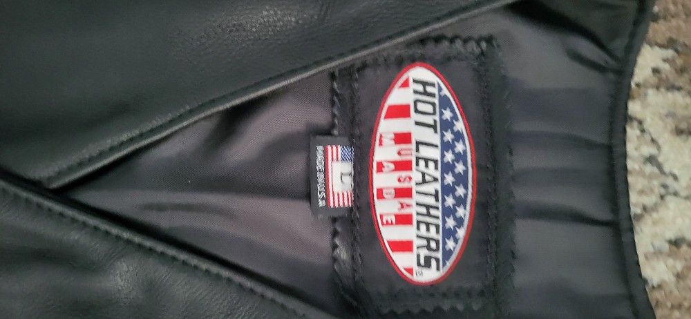 Buffalo Leather Vest With Carry On Pockets 