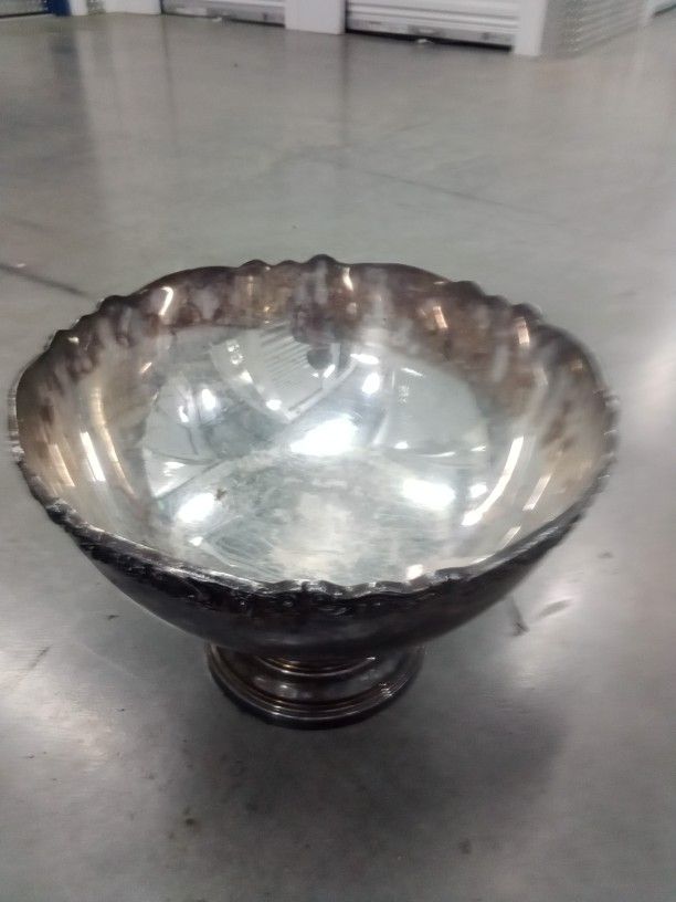 F.B. Rogers 1883 Silver-plat Punch Bowel