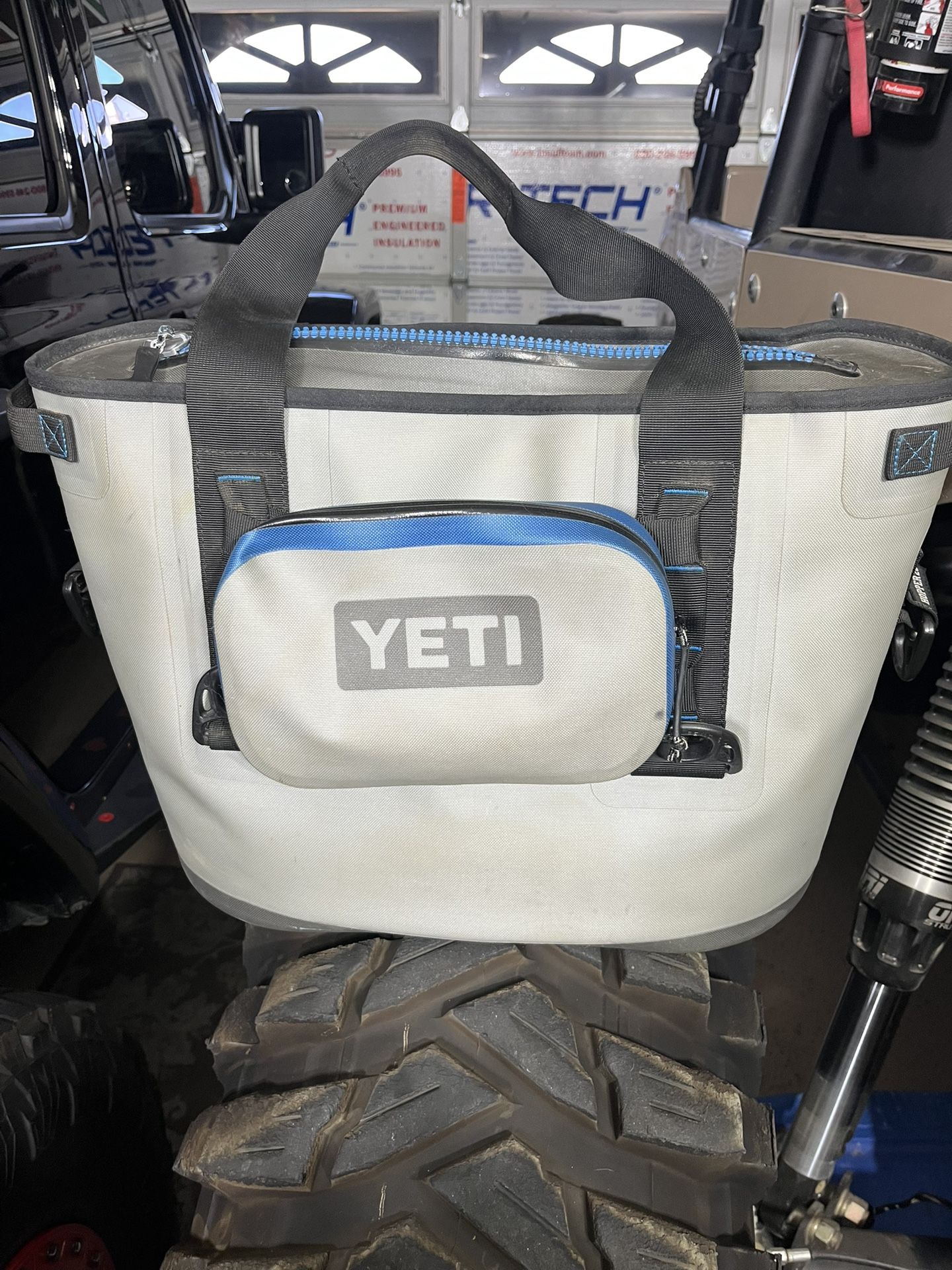 Yeti Cooler 