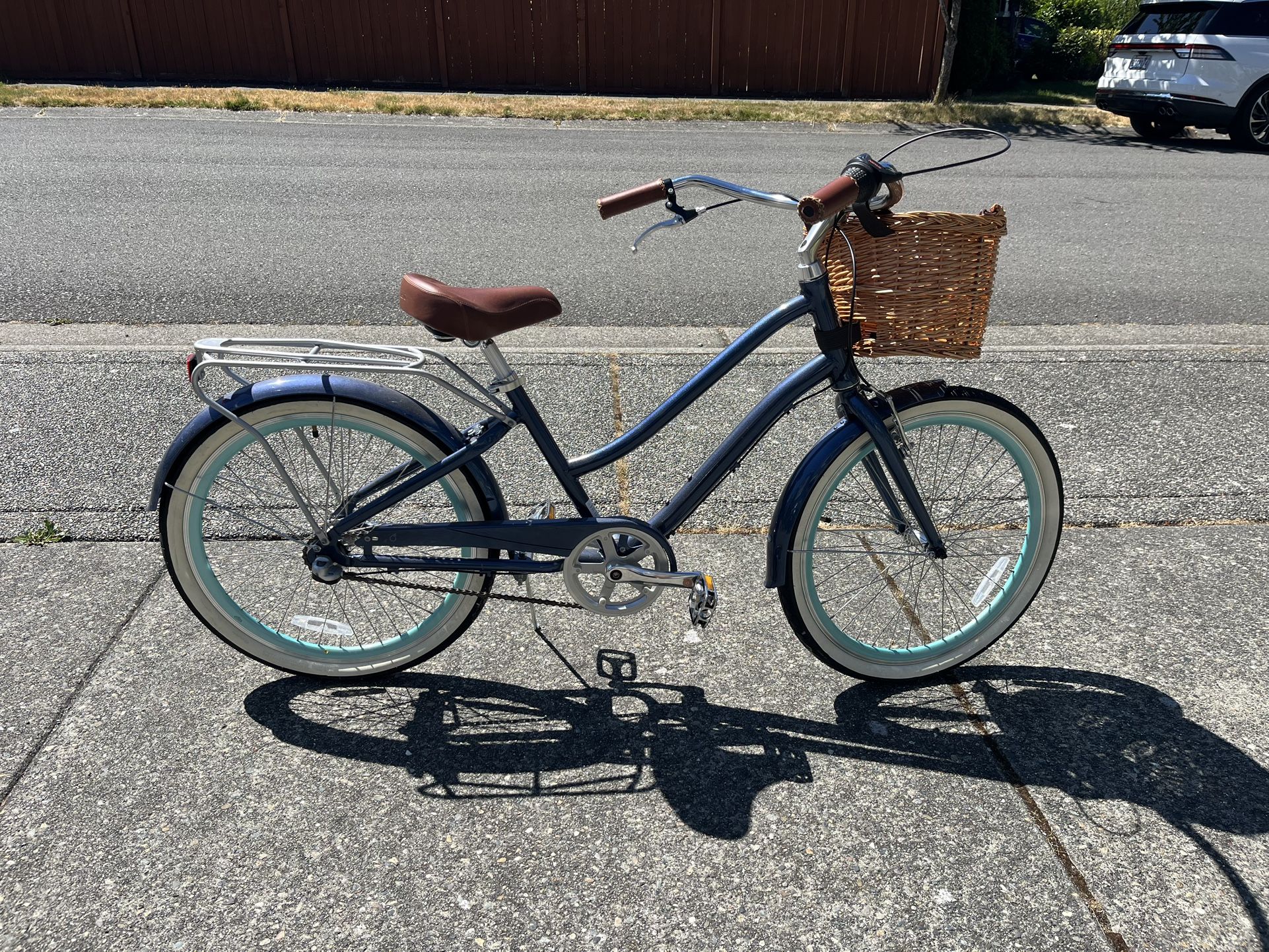 SixThreeZero EVRYjourney 24” Bike