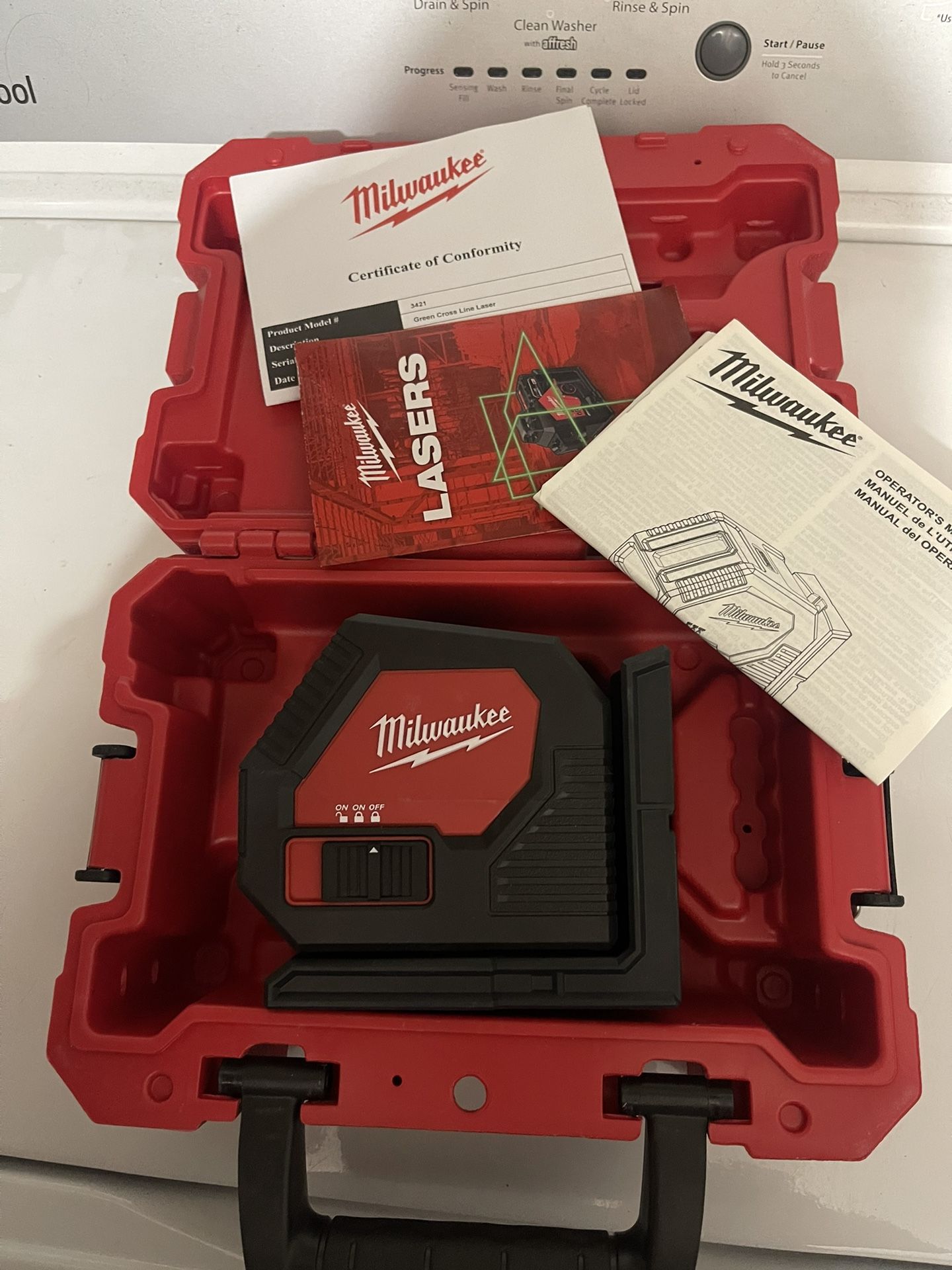 Milwaukee M12 Green Laser