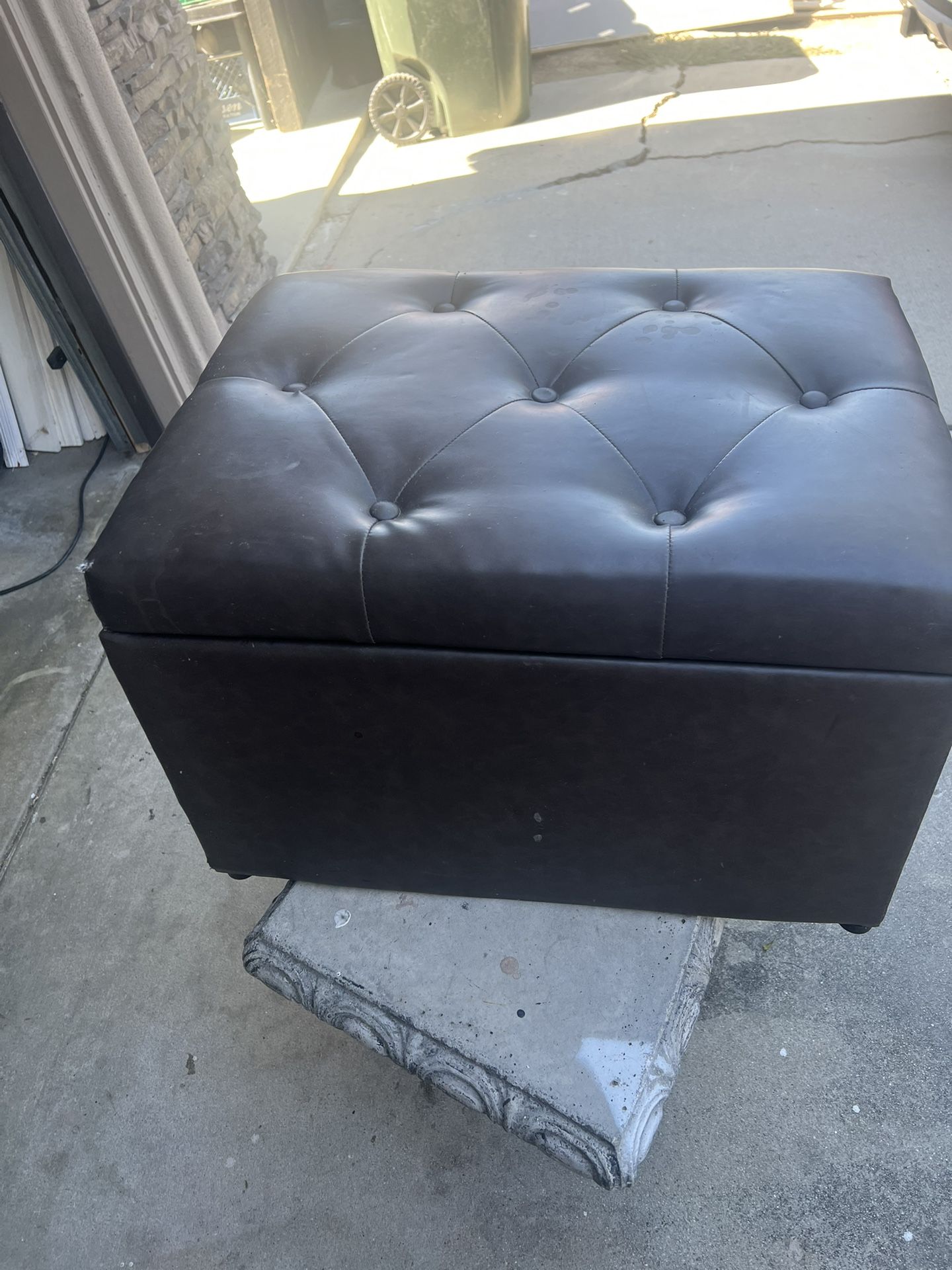 Storage Ottoman
