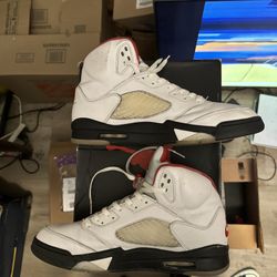 Jordan 5 Fire Red Men Size 13 Used With Box
