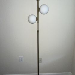 Floor lamp- White and Gold- LED Bulbs 