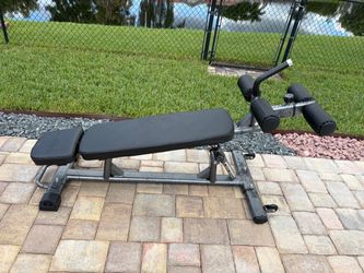 Adjustable Sit-Up / Workout Bench