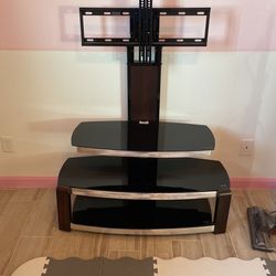 TV stand Holds Up To 50”
