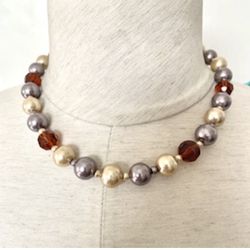 Premier Designs Faux Pearl Necklace 