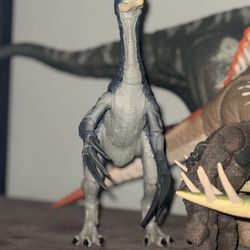 Hammond collection therizinosaurus