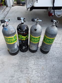 Scuba Tanks HP100 DIN