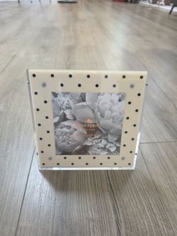 Kate Spade 4 x 4 Picture Frame NEW