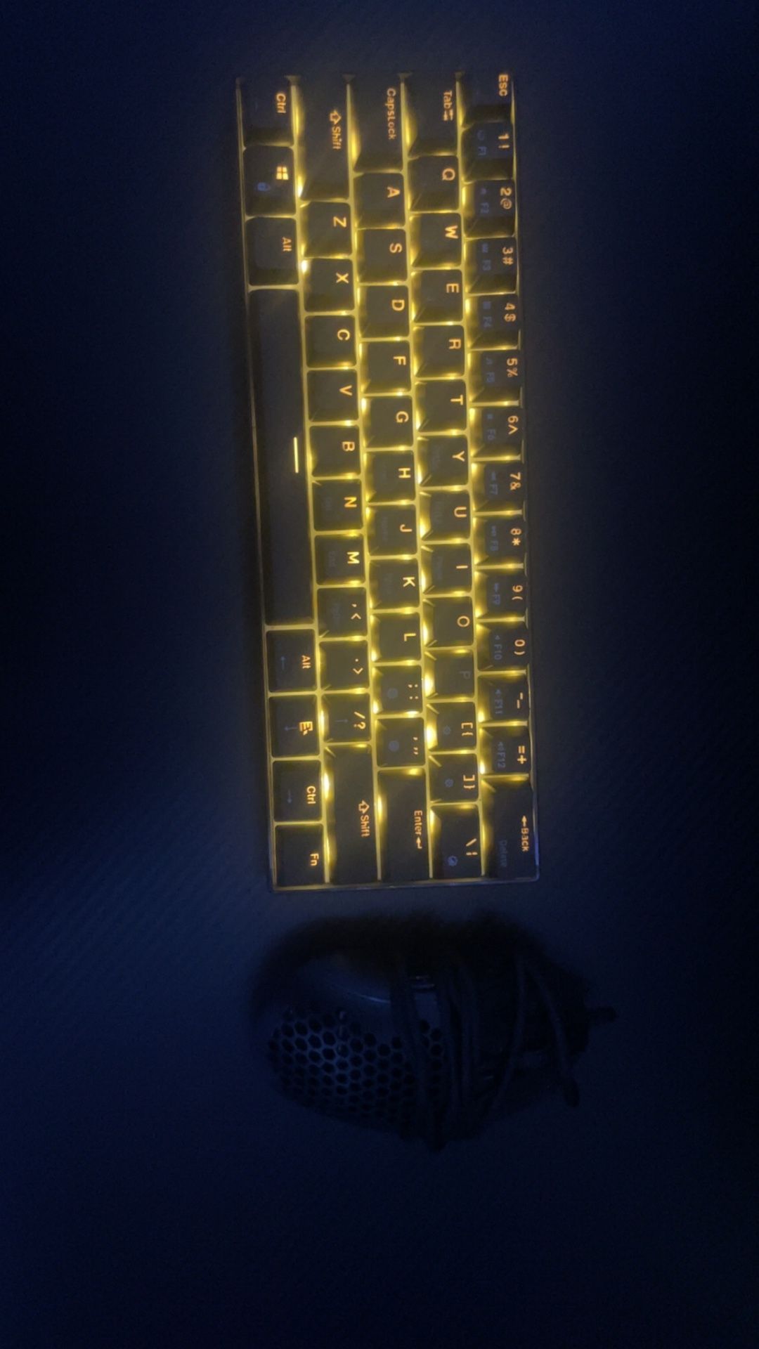 RK Royal Kludge RK61 Wireless Keyboard + HyperX Pulsefire Haste Gaming Mouse