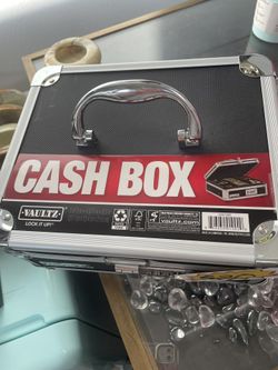 NEW  cash box lock it up brand new sealed